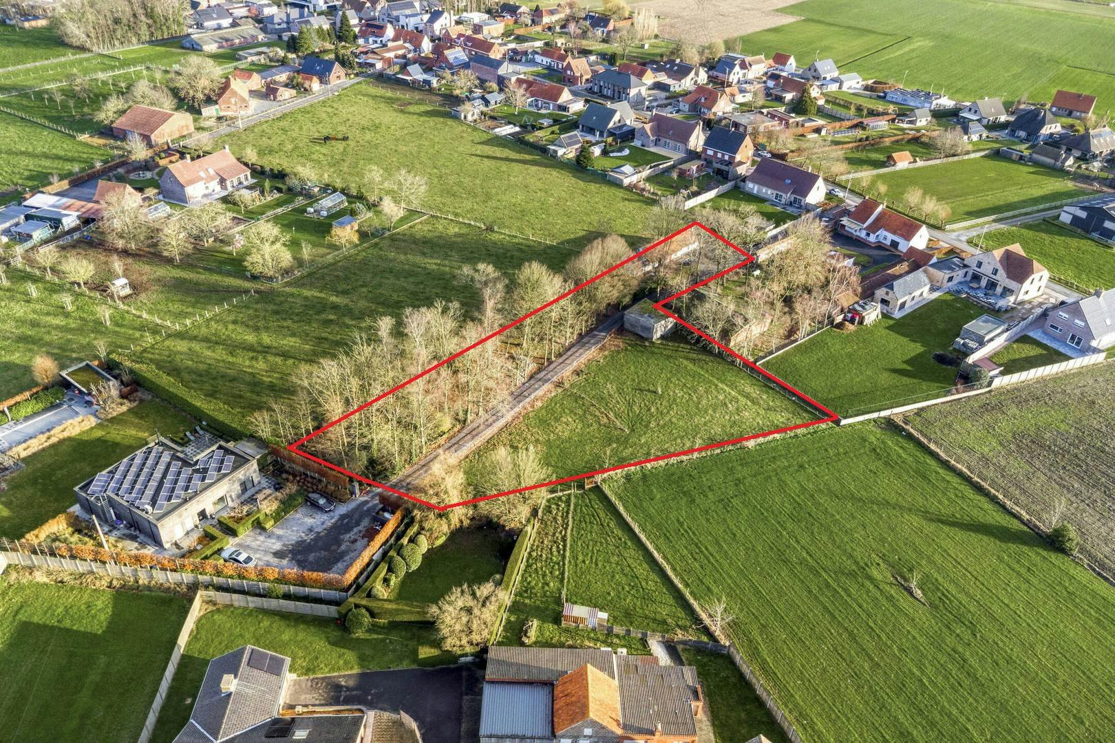 Landelijk gelegen huis met veel potentieel in Ruddervoorde foto 11