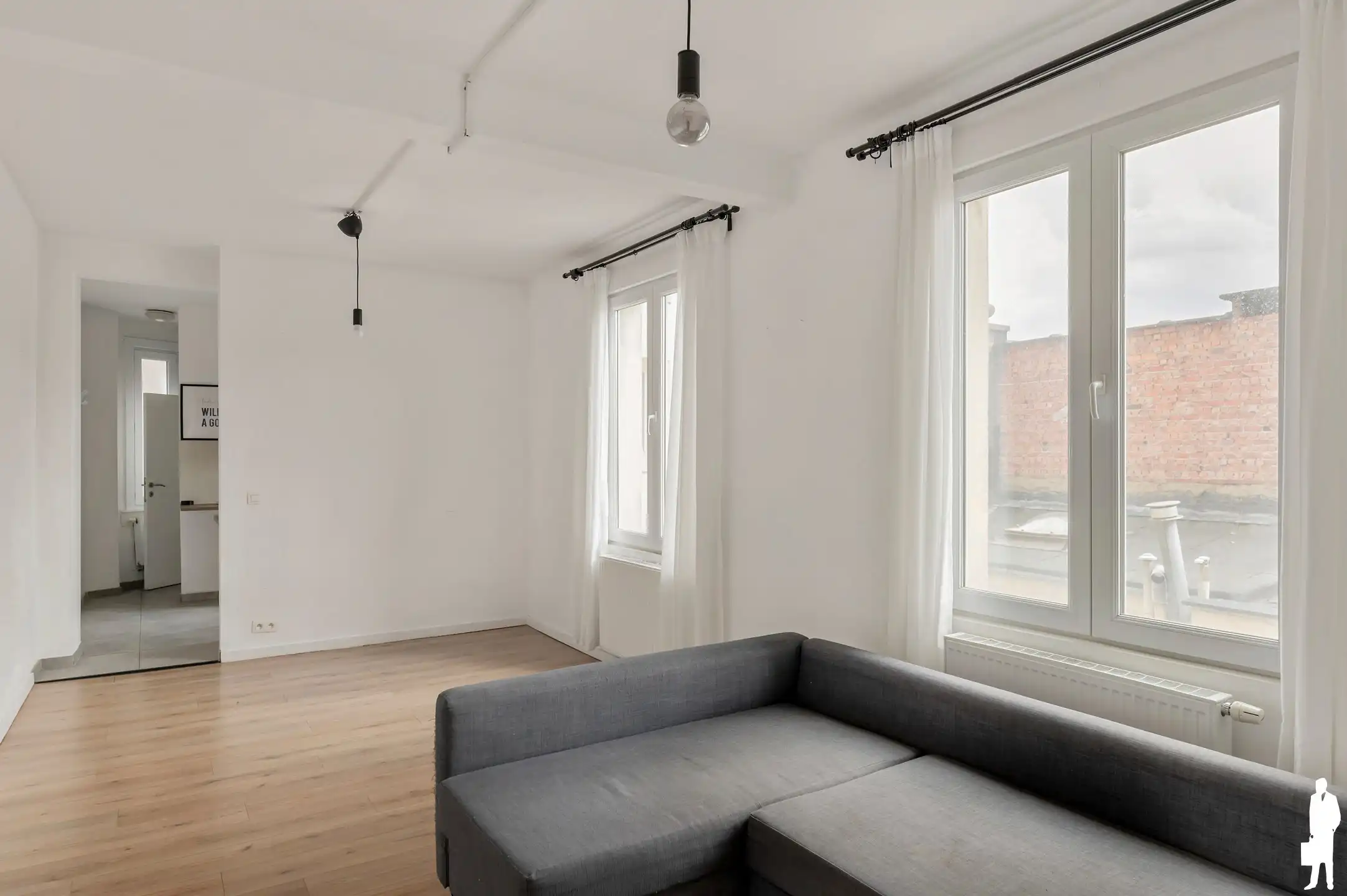 Volledig verhuurd opbrengsteigendom met 12 appartementen vergund, conform en uitstekend rendement foto 3