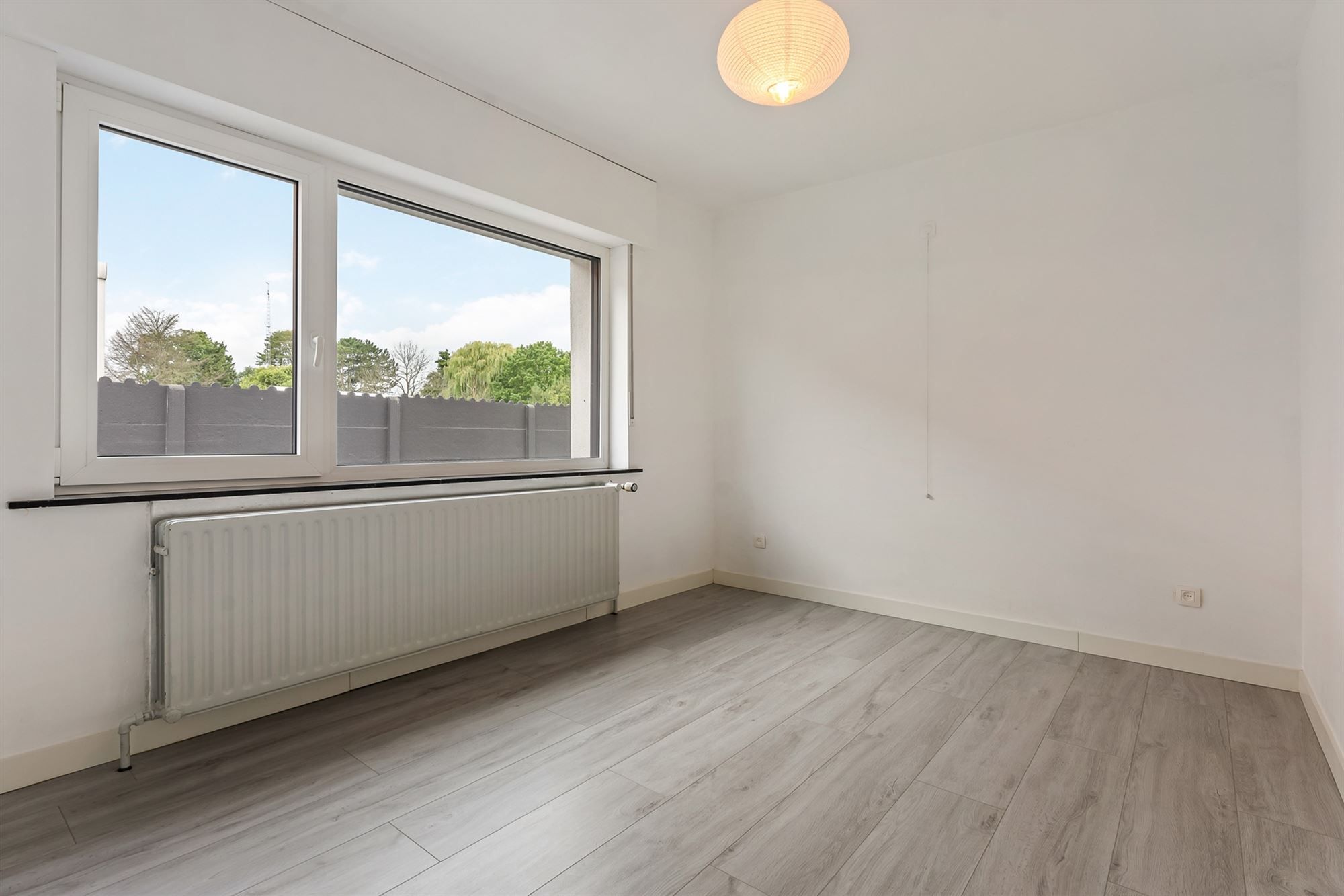 VOLLEDIG GERENOVEERDE WONING MET 2 SLAAPKAMERS GELEGEN OP EEN RUIM PERCEEL VAN 12A10CA TE BERKENBOS IN HEUSDEN-ZOLDER foto 18