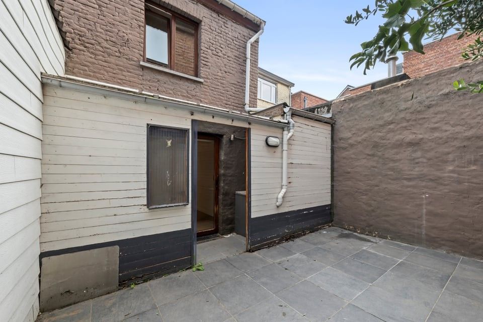 CHARMANTE, INSTAPKLARE STADSWONING MET 4 SLAAPKAMERS IN HARTJE TONGEREN foto 31