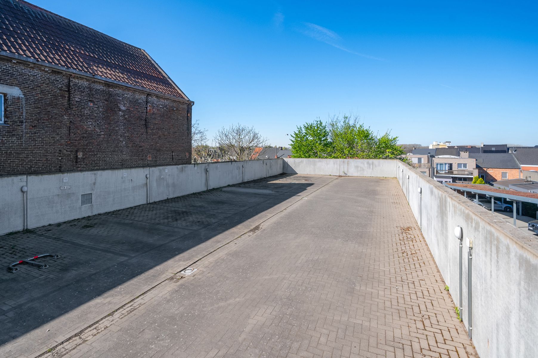 Instapklaar appartement met privé tuin en zonneterras foto 20
