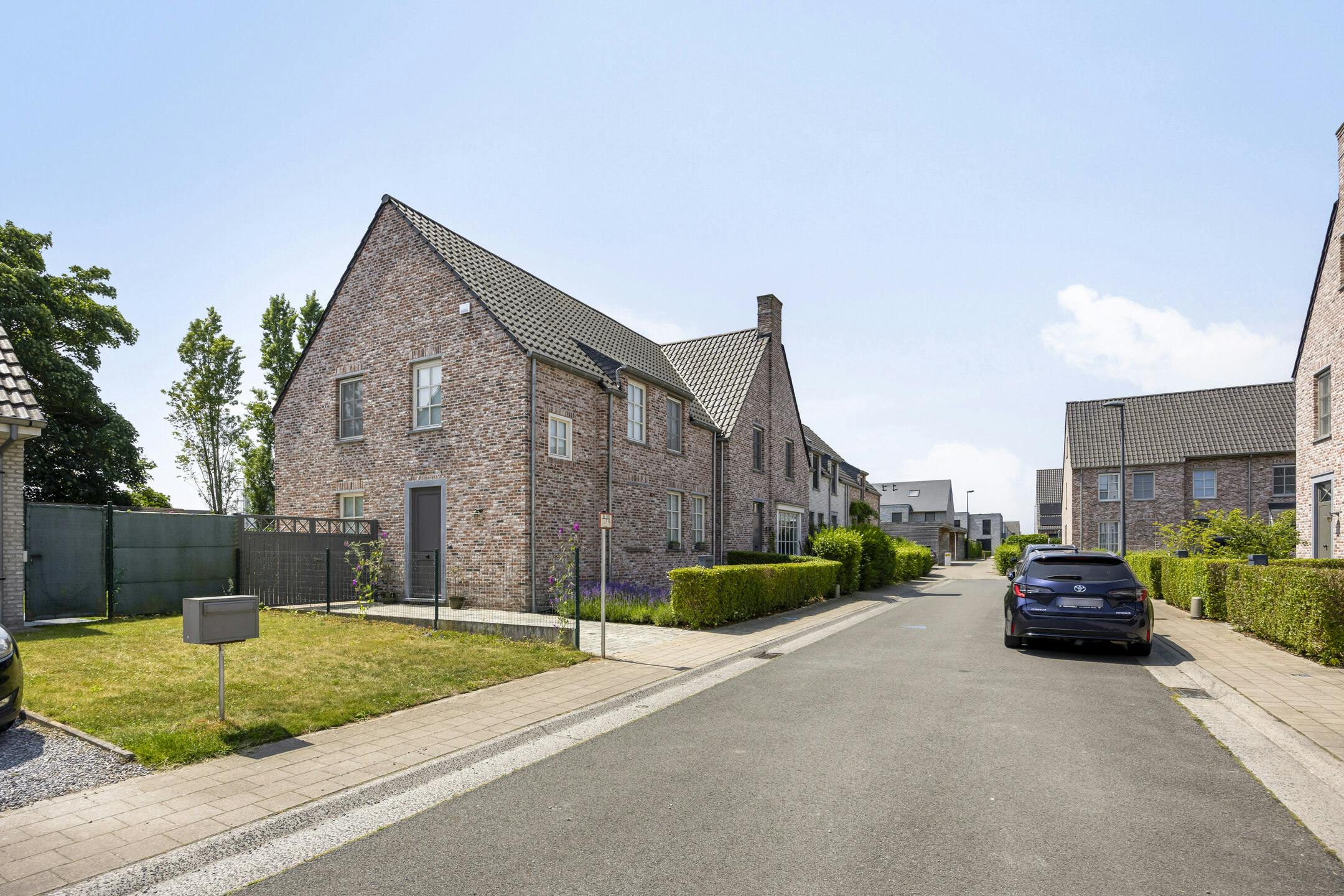 Recent halfopen huis met 4 kamers te koop in Deerlijk foto 26