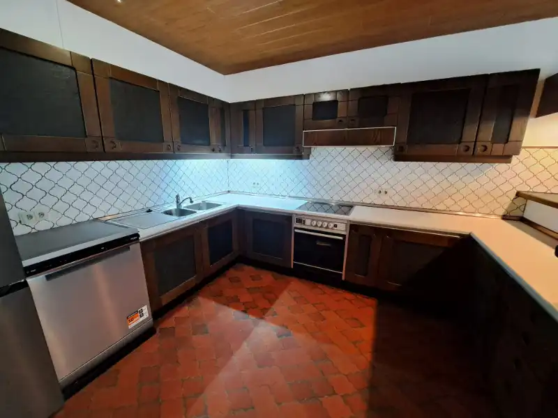 Instapklaar appartement bij centrum Geel foto 6