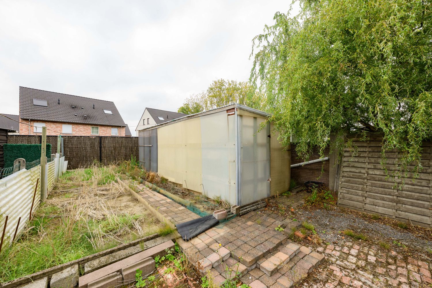 Totaal te renoveren woning te Pittem. foto 20