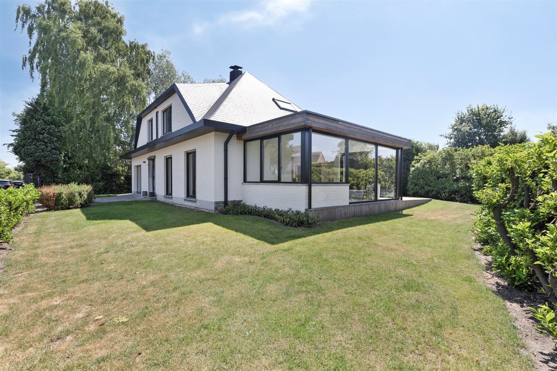 Top-notch gerenoveerde villa met 4 slaapkamers en 3 badkamers op 705m² met zuidtuin foto 39