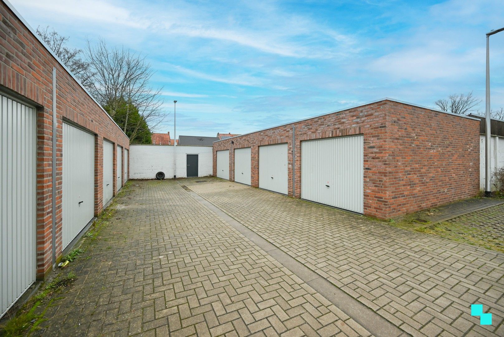 Recente, instapklare woning met mogelijkheid tot garage te Emelgem foto 28