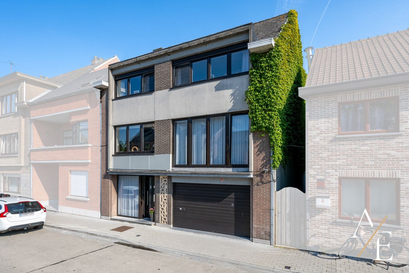 WICHELEN - Landelijke grote woning met prachtige tuin! foto 2