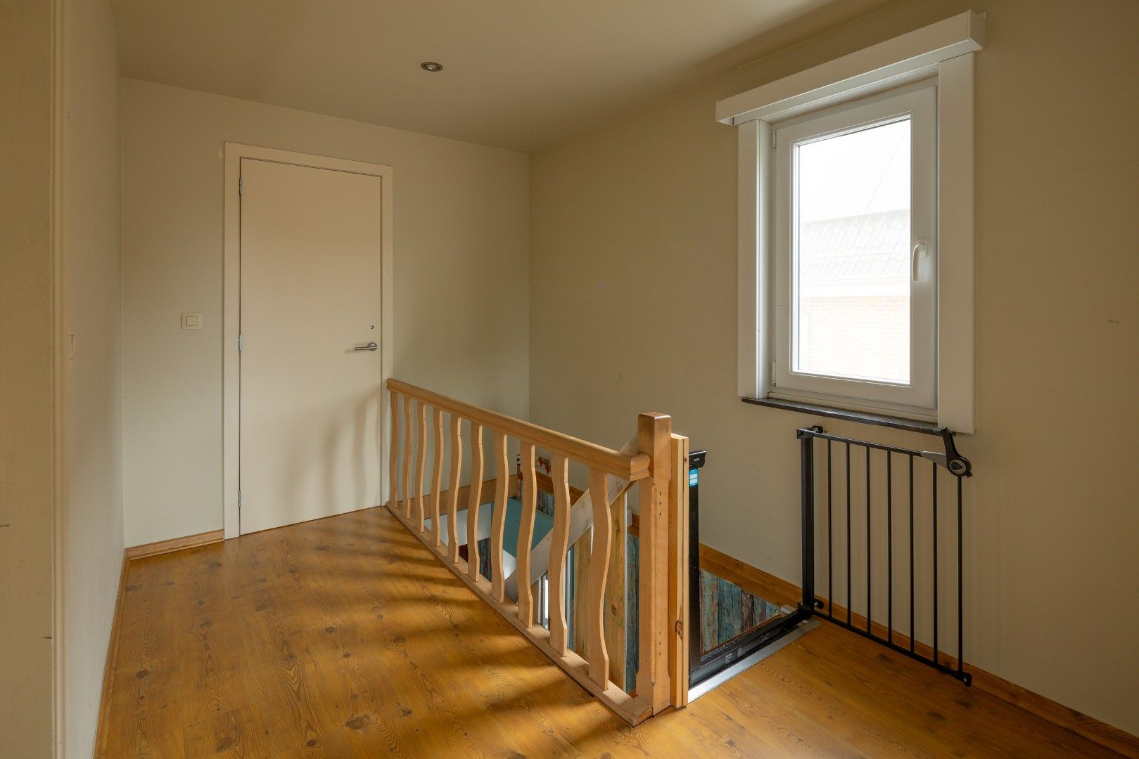 Knappe instapklare woning te koop in Peer! foto 9