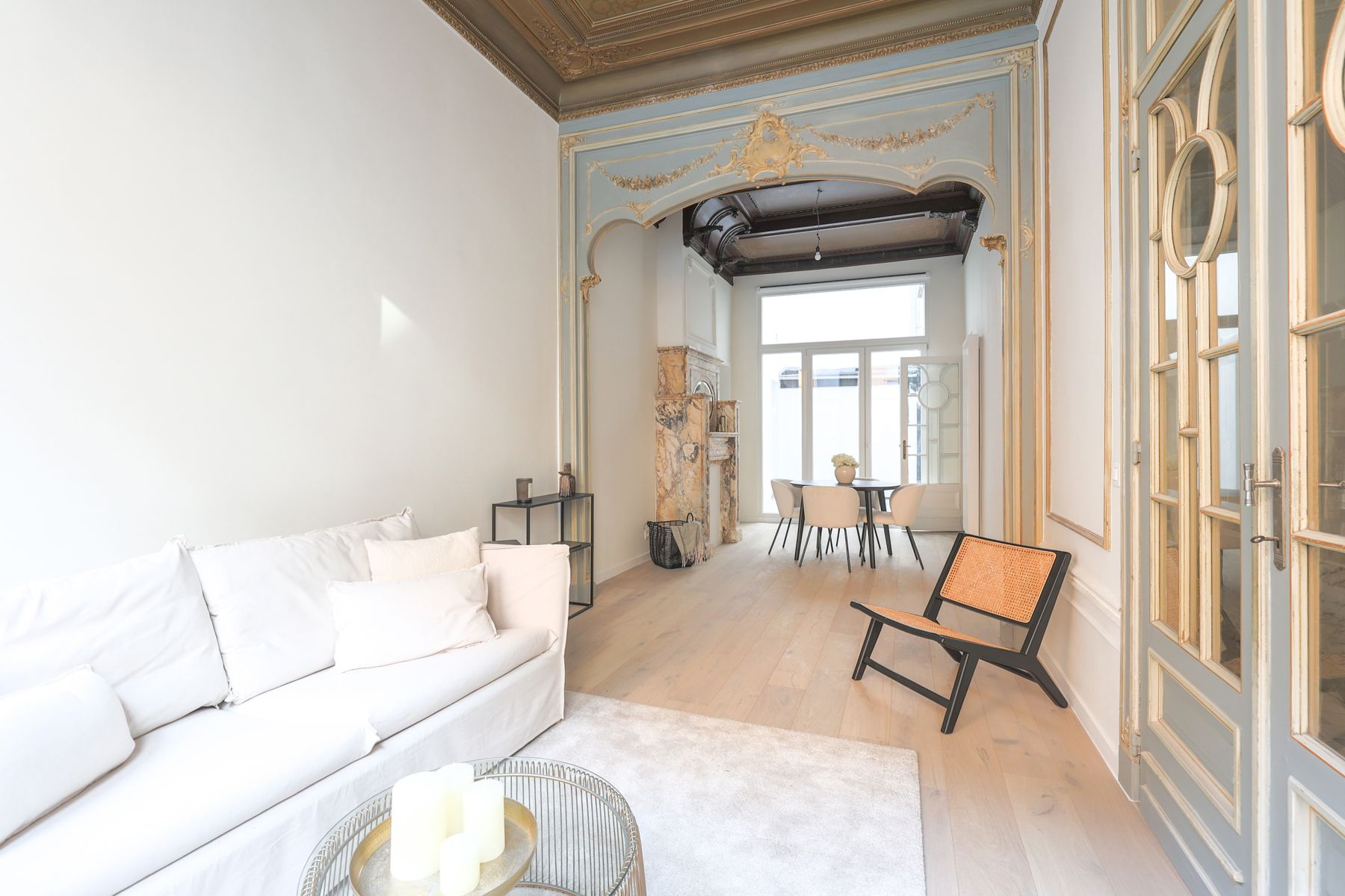 Prachtig gelijkvloerse 3 SLK appartement in St-Andrieswijk foto 2