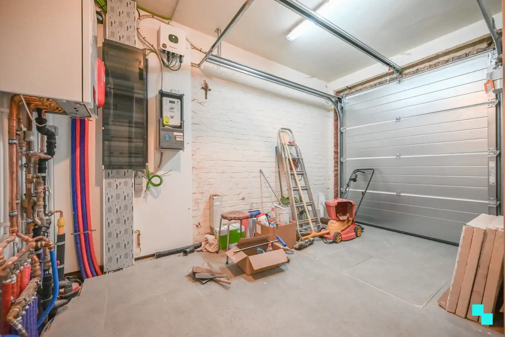 Ruime, instapklare woning met 4 slaapkamers nabij het centrum van Izegem foto 24