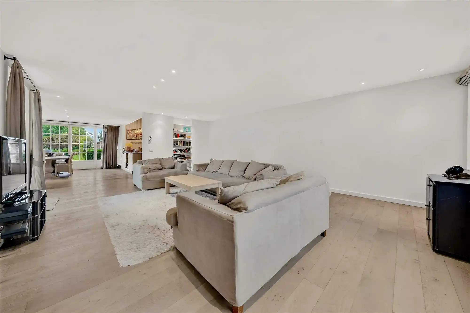 Villa op 1774 m² foto 15