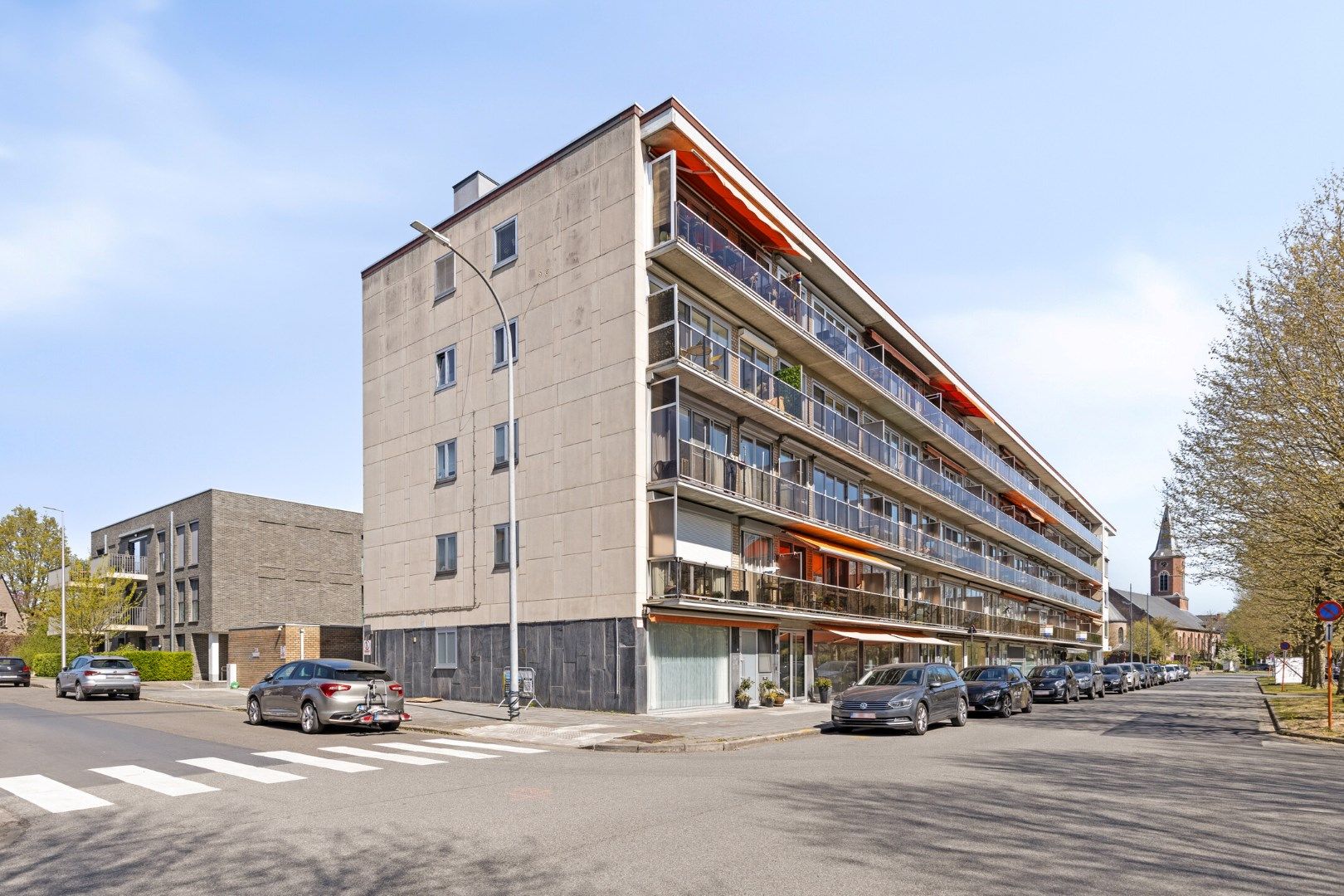2-slaapkamerappartement met garage in centrum Gullegem! foto {{pictureIndex}}