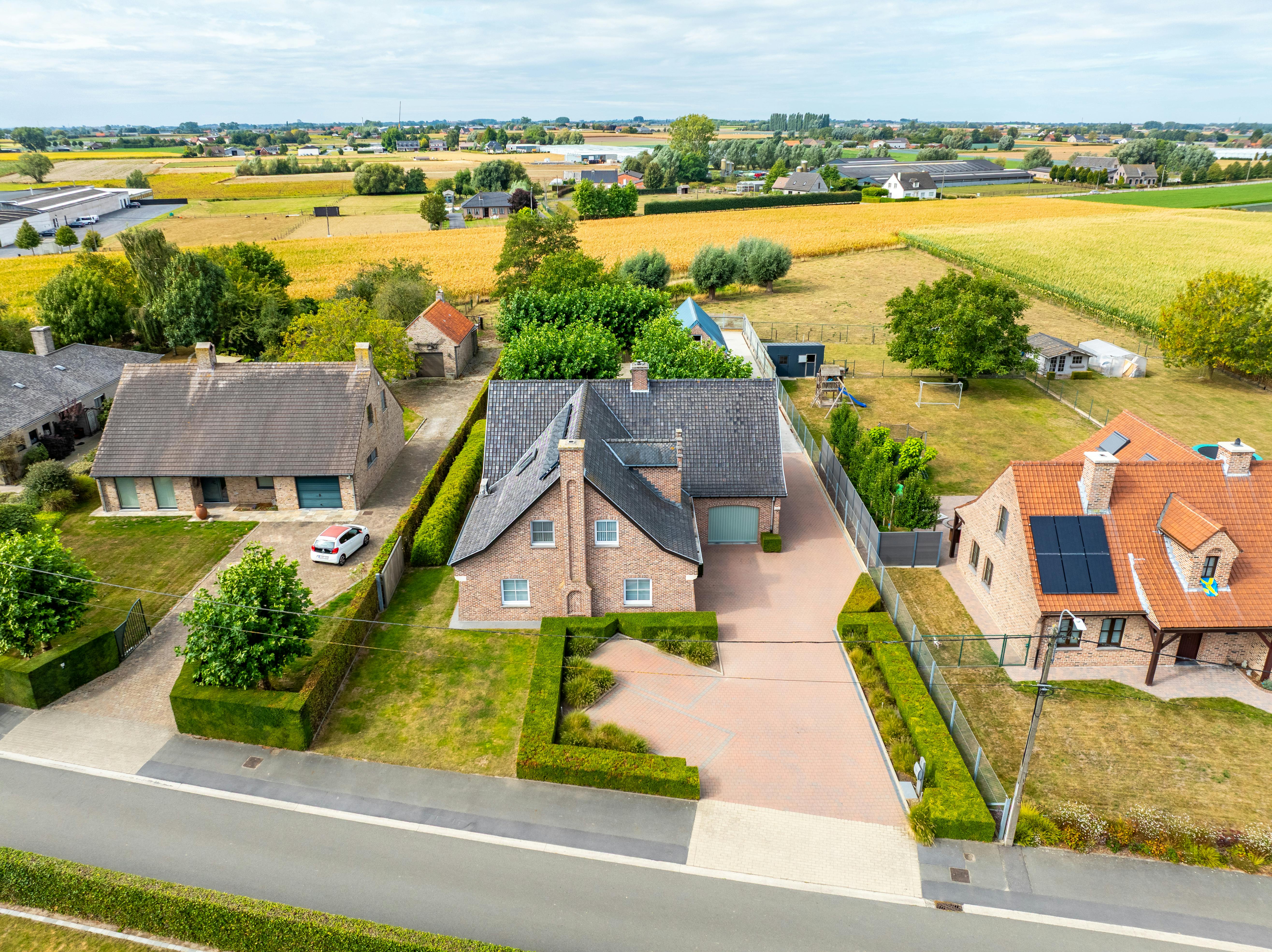 Ruime villa te koop in Gits met bijgebouw op 1.639 m² foto 42