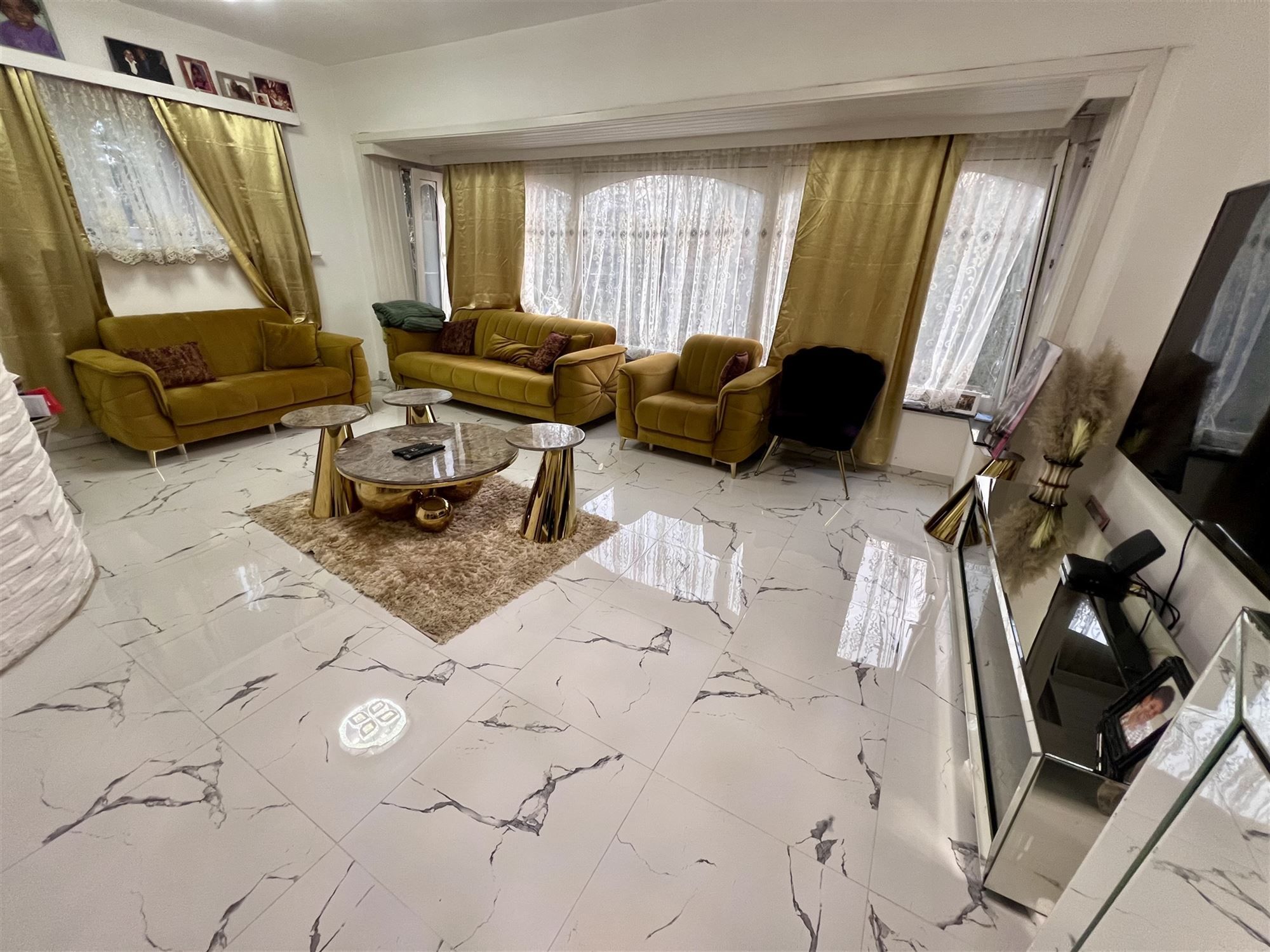 Enorme gezinswoning op 463 m² met 4 à 5 slpks en 2 badk. foto 11