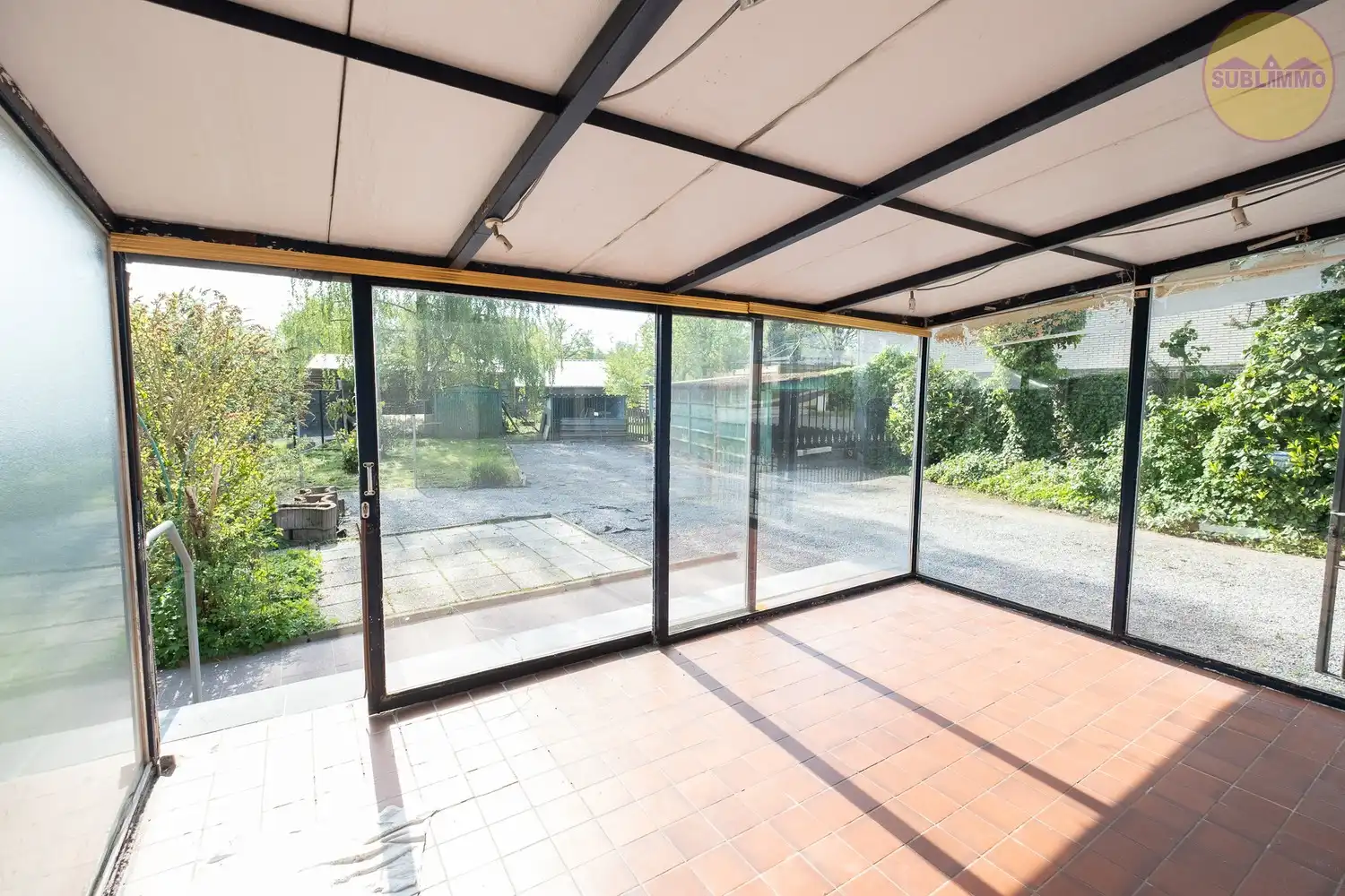 Vrijstaande woning in een rustige straat met veel mogelijkheden foto 19