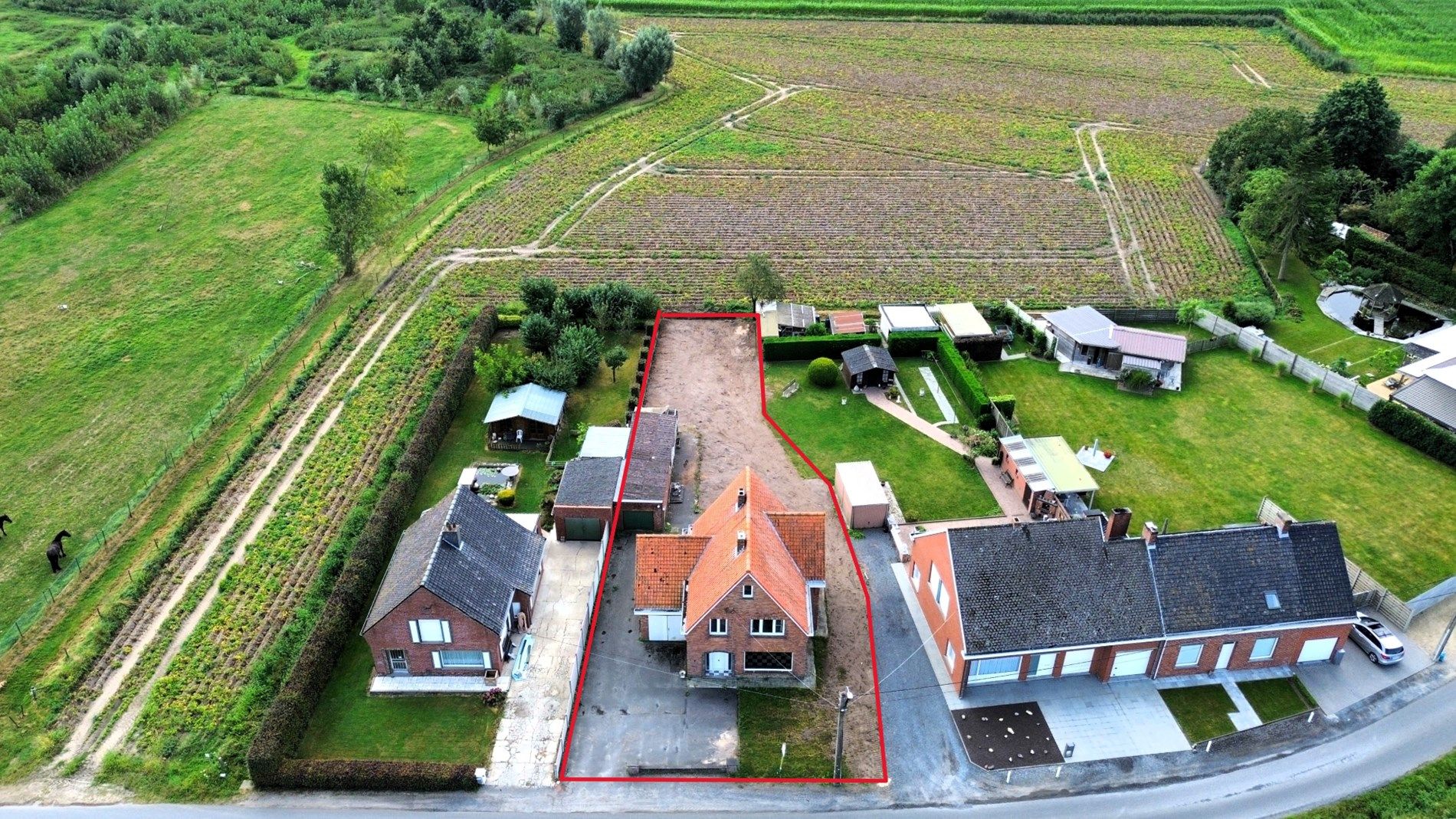 Woning met landelijk verzicht, perceel 800 m², Torhout foto 1