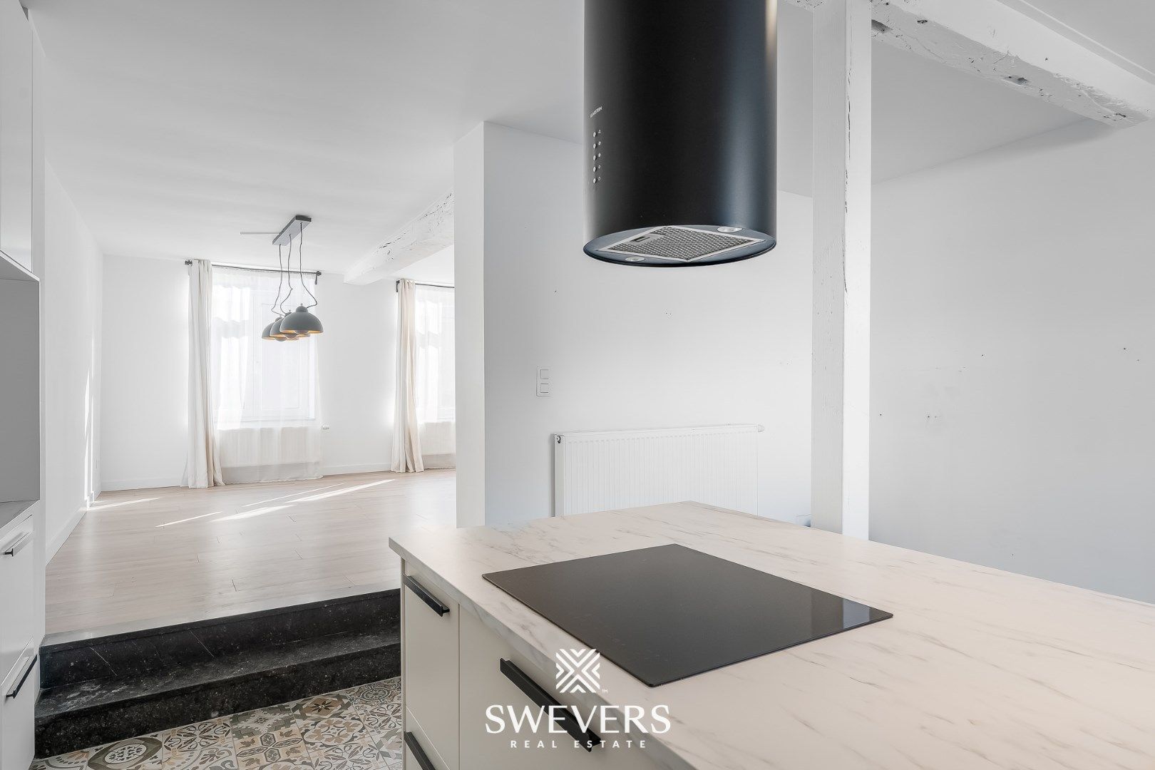Ruim duplex appartement met knusse stadstuin in hartje Borgloon foto 14