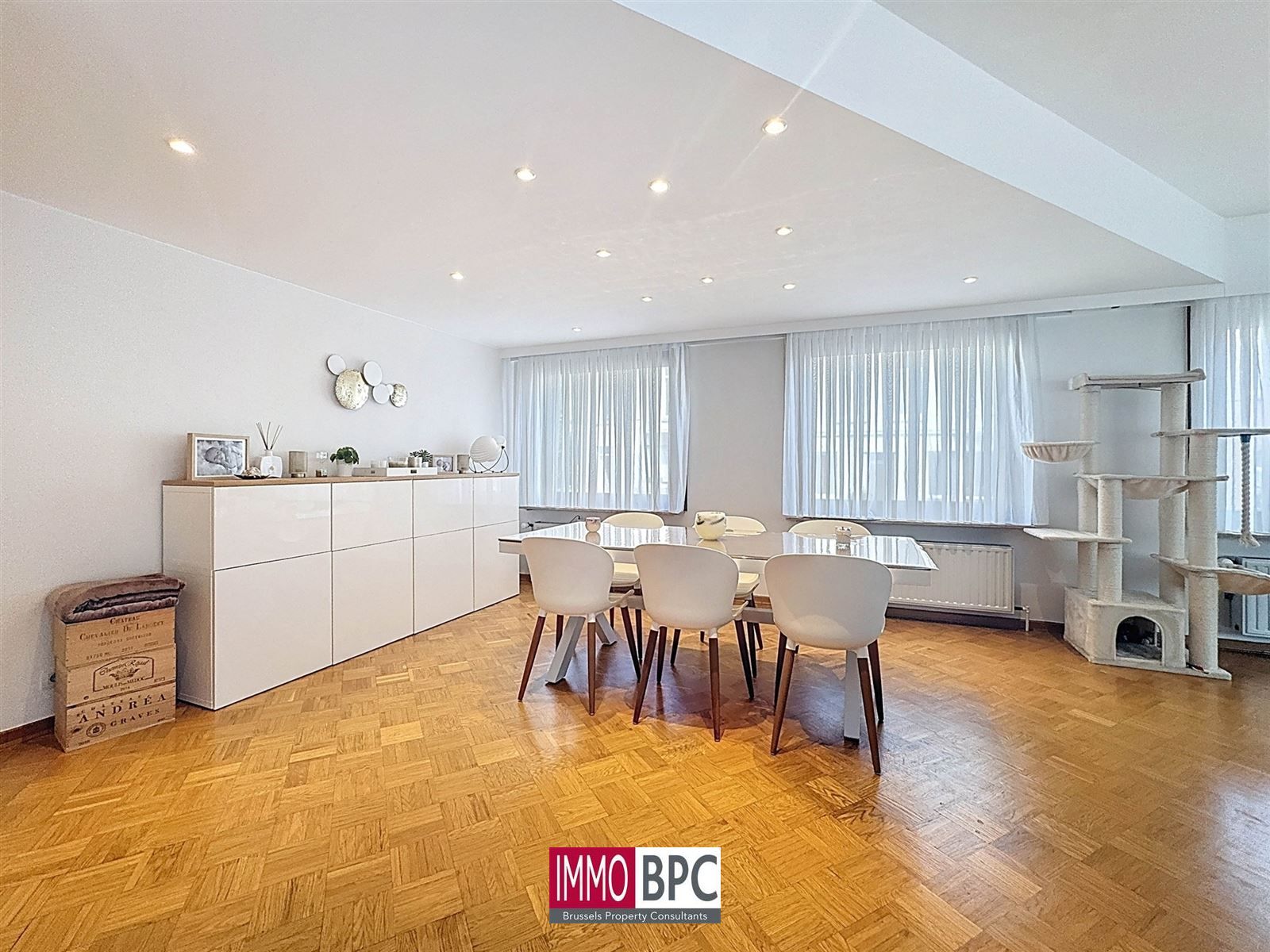 volledig gerenoveerd appartement van 140 m² foto 6