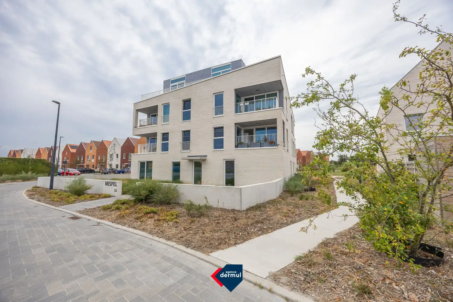 RESIDENTIE MISPEL foto {{pictureIndex}}