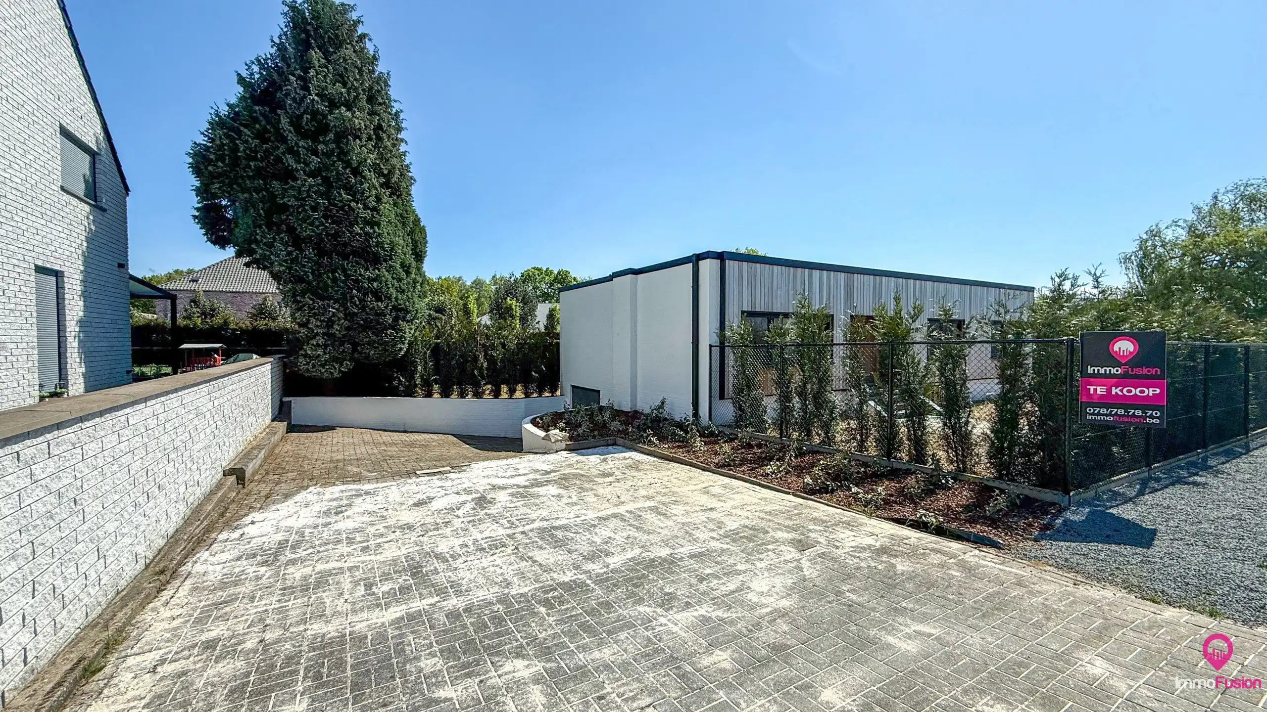 Totaalgerenoveerde, instapklare woning met 3 slpks te Zolder foto 56