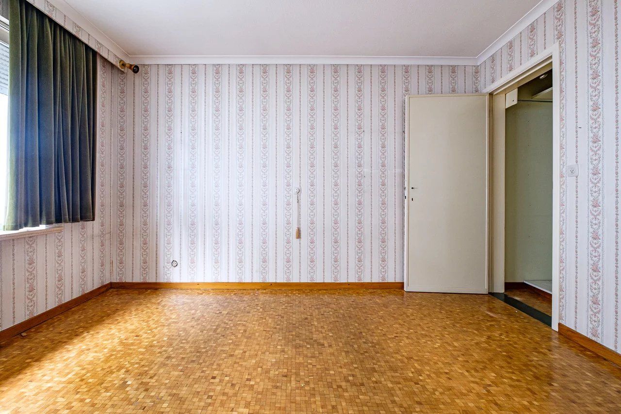 Te renoveren handelsruimte met woonst op toplocatie foto 16
