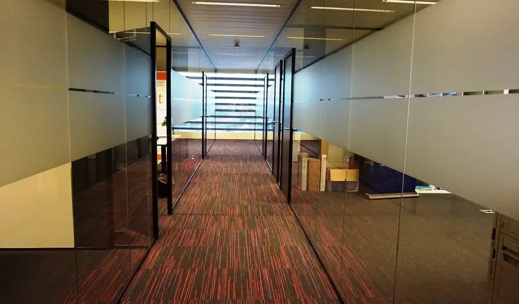 Gemeubeld kantoor in businesscenter Talentarena aan Dampoort station foto 12