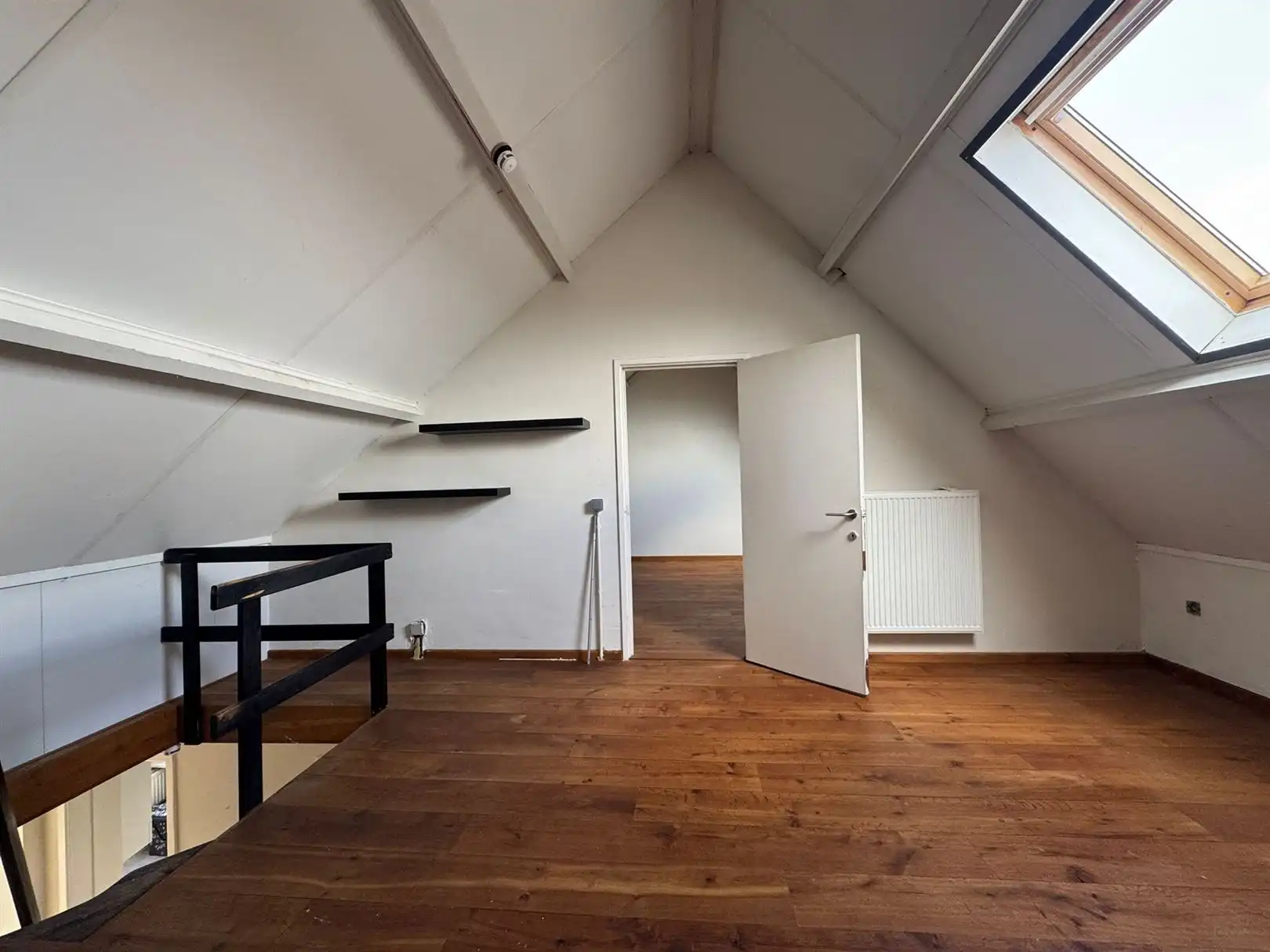 Instapklaar duplex appartement nabij stadscentrum foto 13