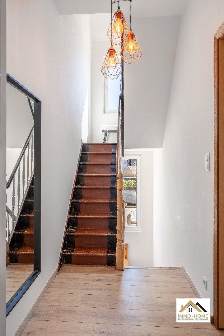 Knap gerenoveerde woning met tuin nabij centrum Gent! foto 21
