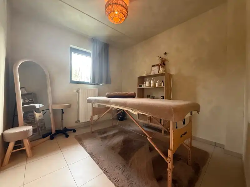 Prachtig appartement met 2 slpks, ruim terras en parking foto 6