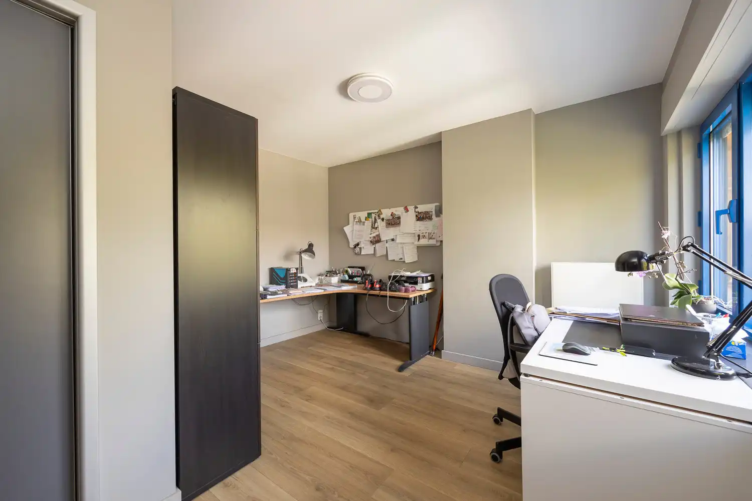 RUIME BEL-ÉTAGE MET DRIE SLAAPKAMERS IN CENTRUM BURCHT foto 23