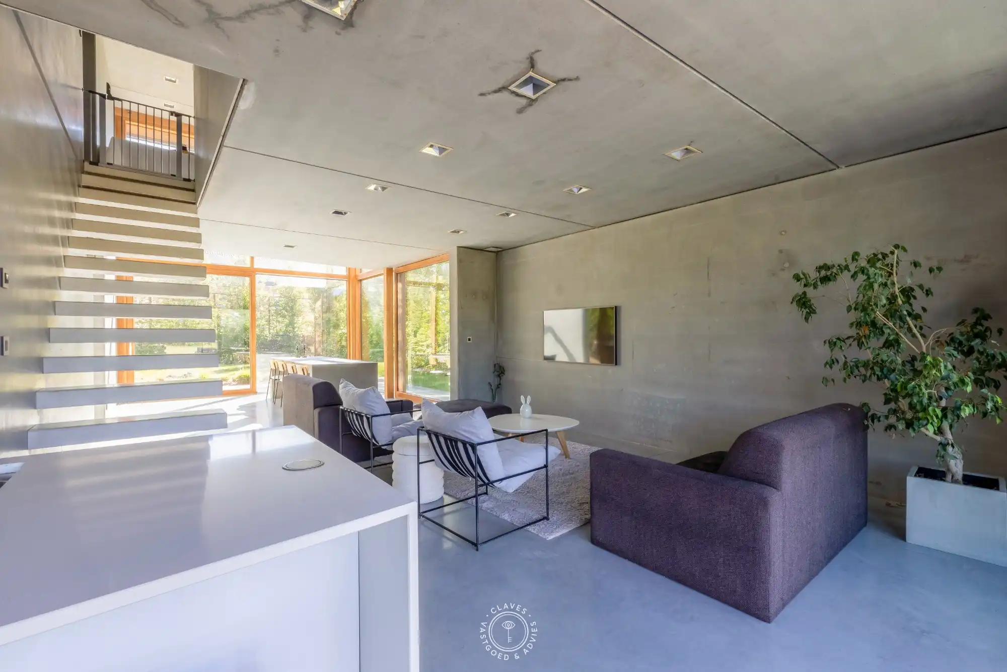 Architecturaal pareltje met praktijkruimte foto 10