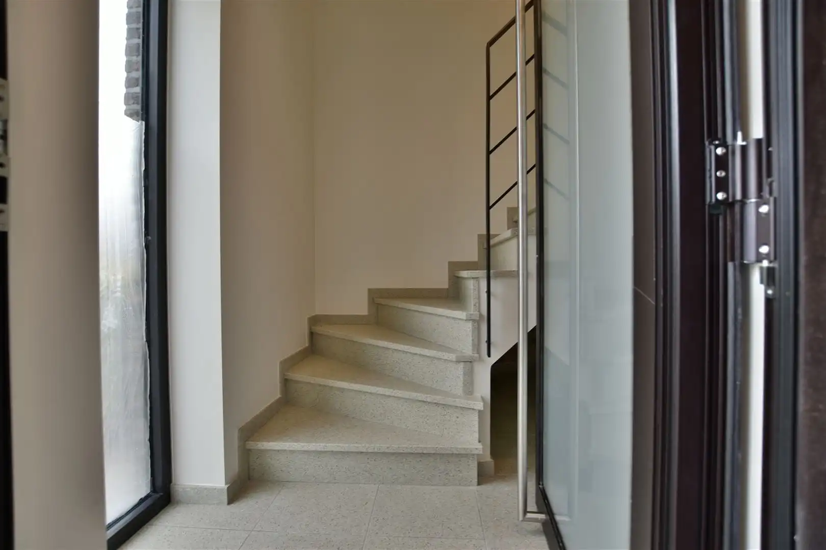 Prachtig nieuwbouw appartement foto 19