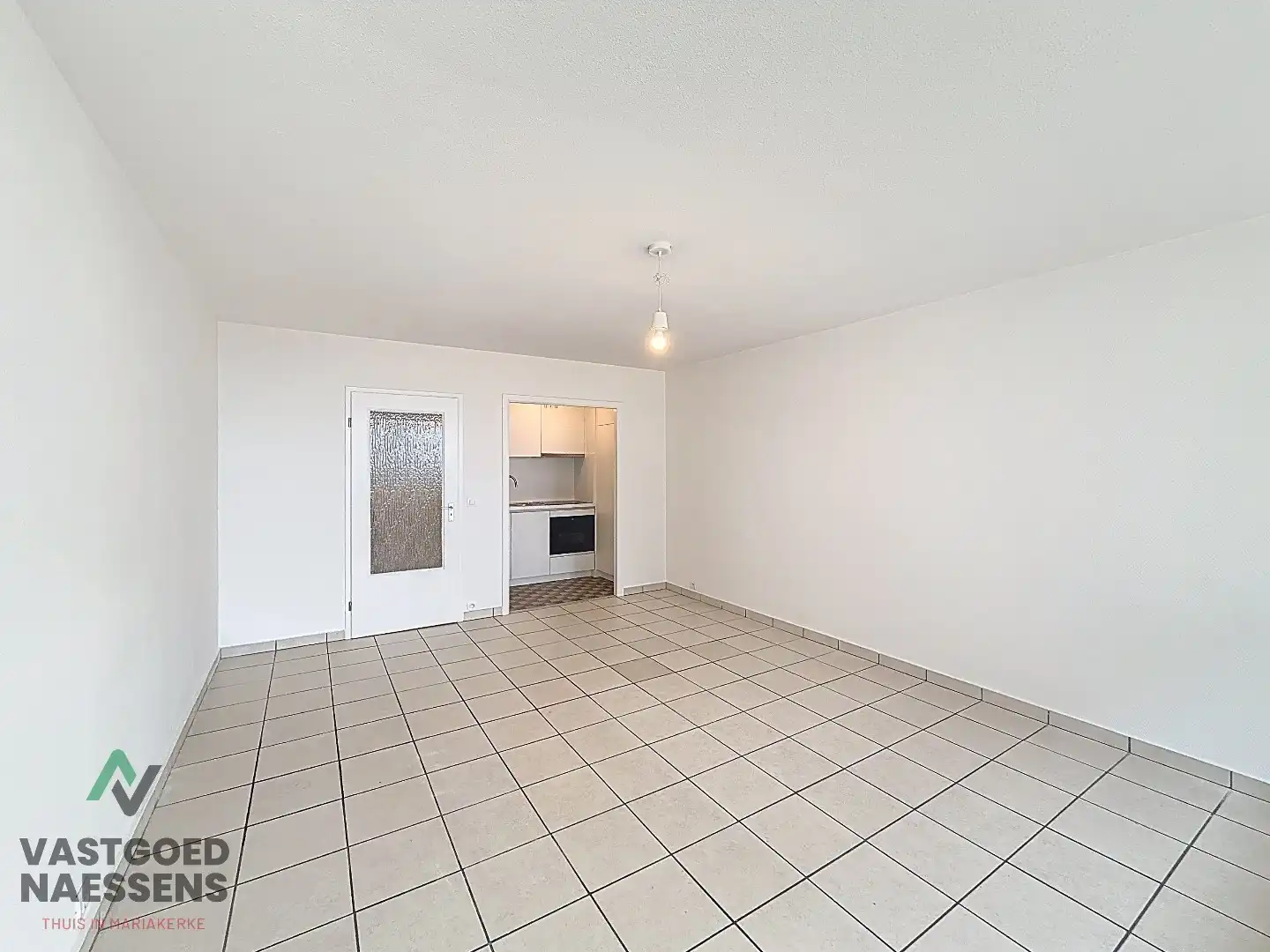 VERNIEUWDE STUDIO VLAKBIJ ZEEDIJK foto 3