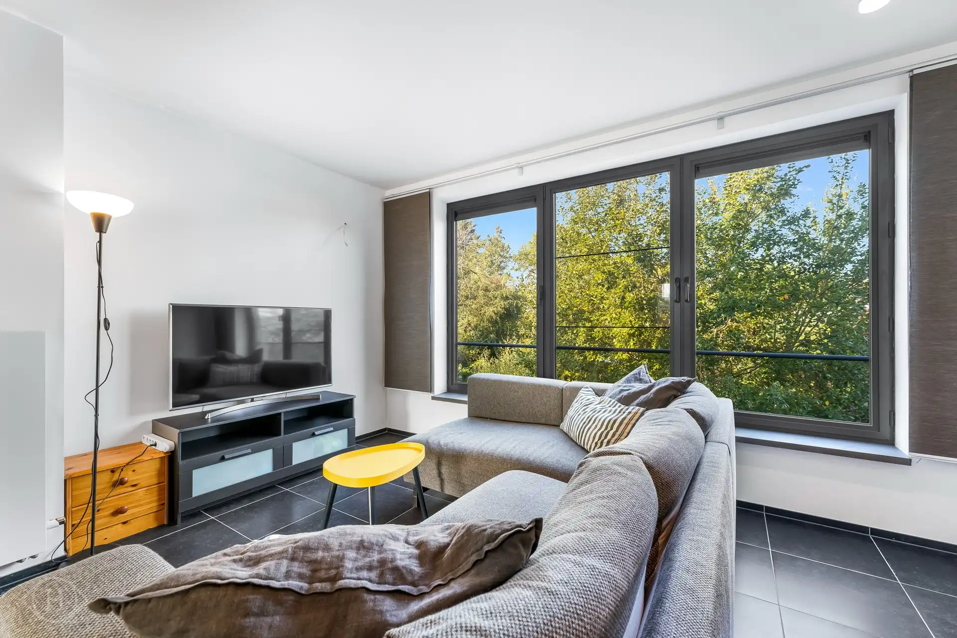 Opbrengsteigendom: Ruim kantoor + duplexappartement foto 20