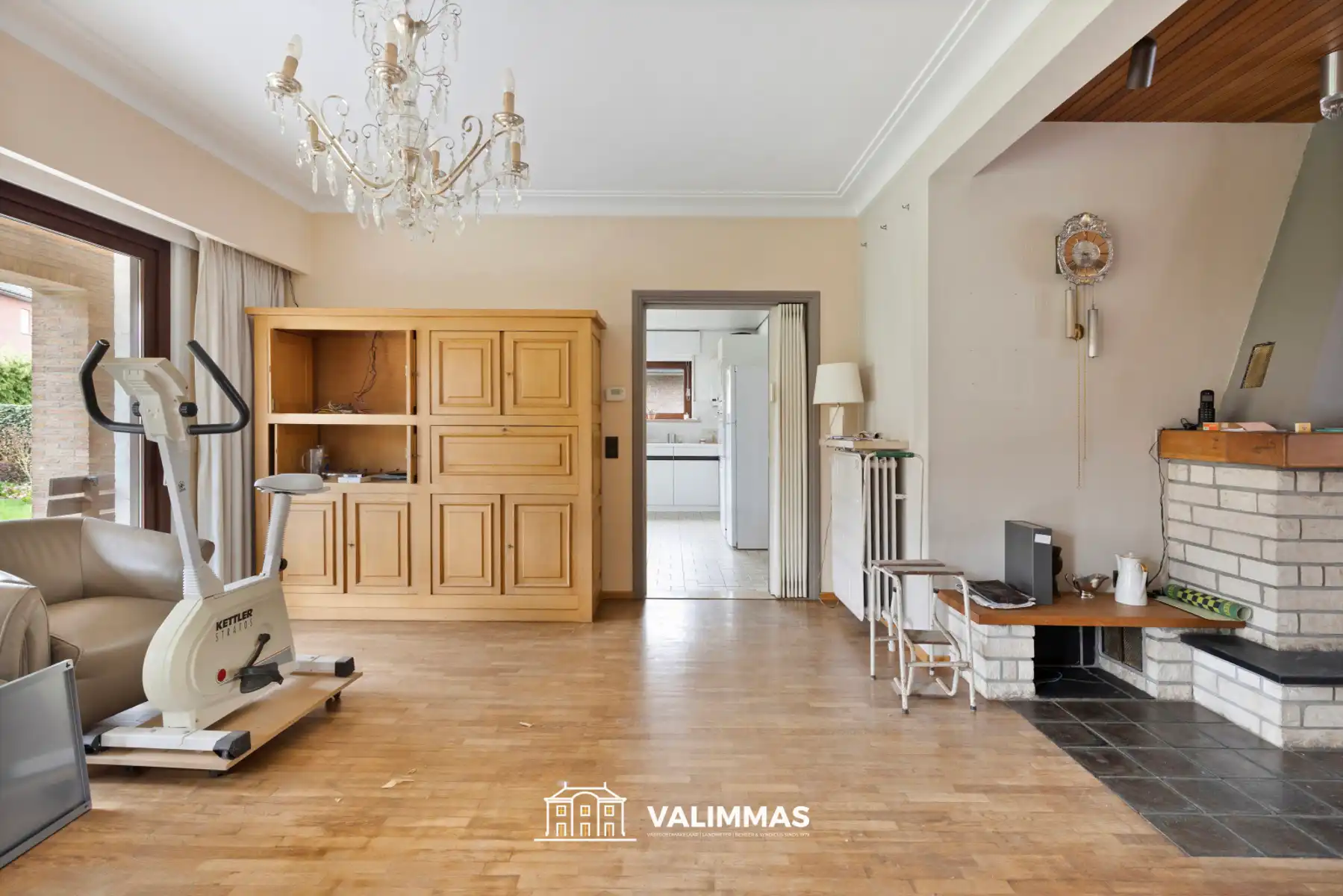 Ruime en zeer verzorgde villa met garage en mooie tuin... foto 7