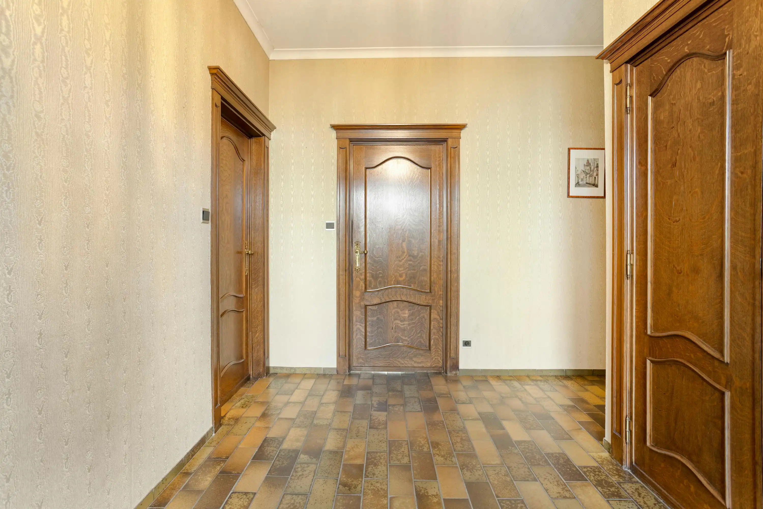 Ruime statige woning met mogelijkheden te koop in Deerlijk foto 10