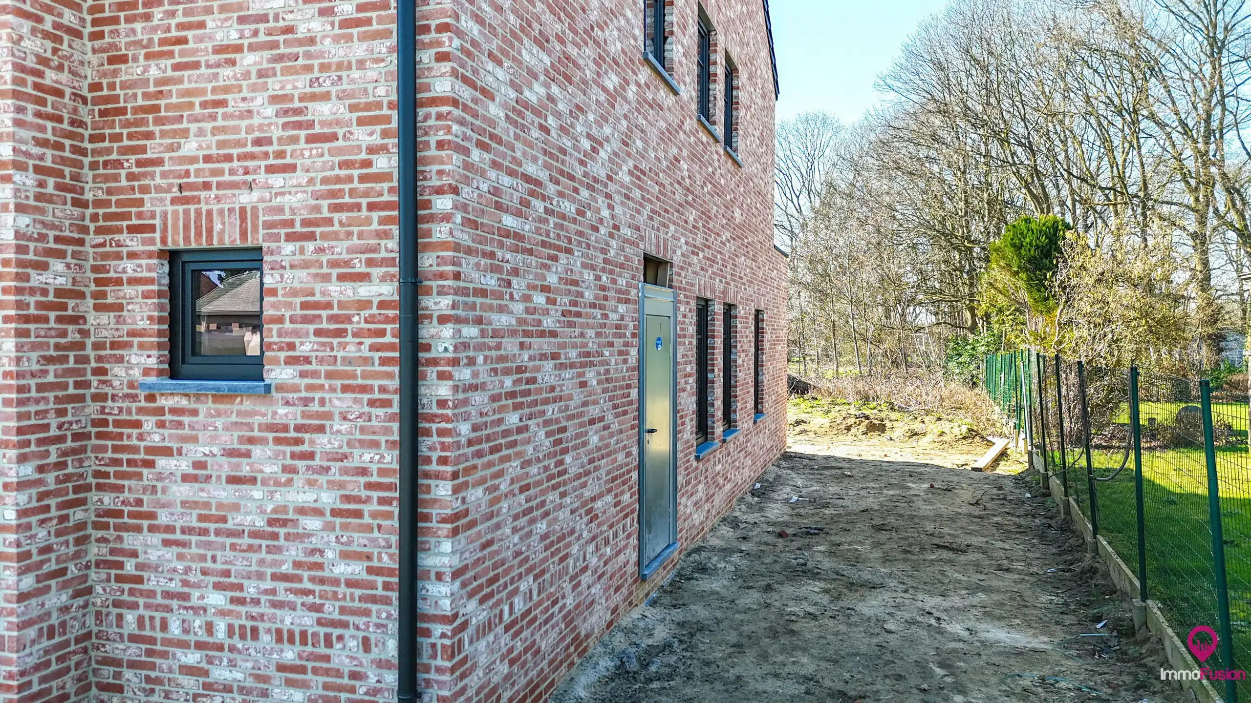 Tijdloze nieuwbouwwoning met 4 slpks + uitzicht op het groen! foto 12