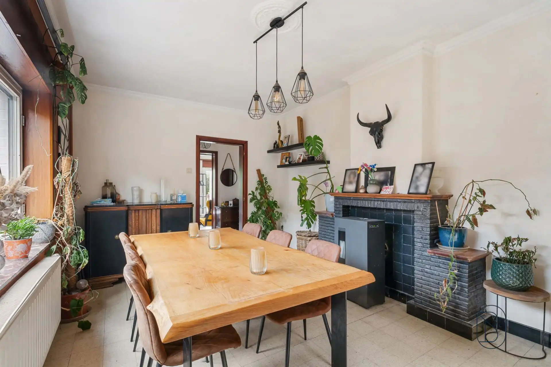Bel-etagewoning met 3 slpk, garage en tuin in Vloesberg foto 8