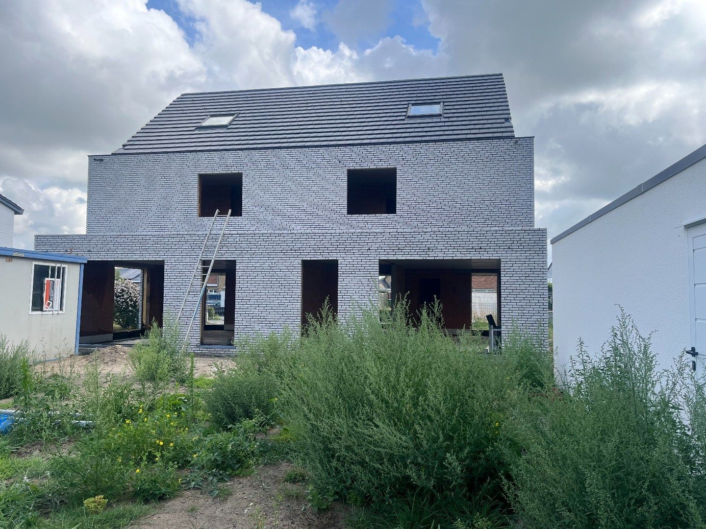 Ruime woonst met garage en zongerichte tuin! Koop aan 6% BTW foto 3