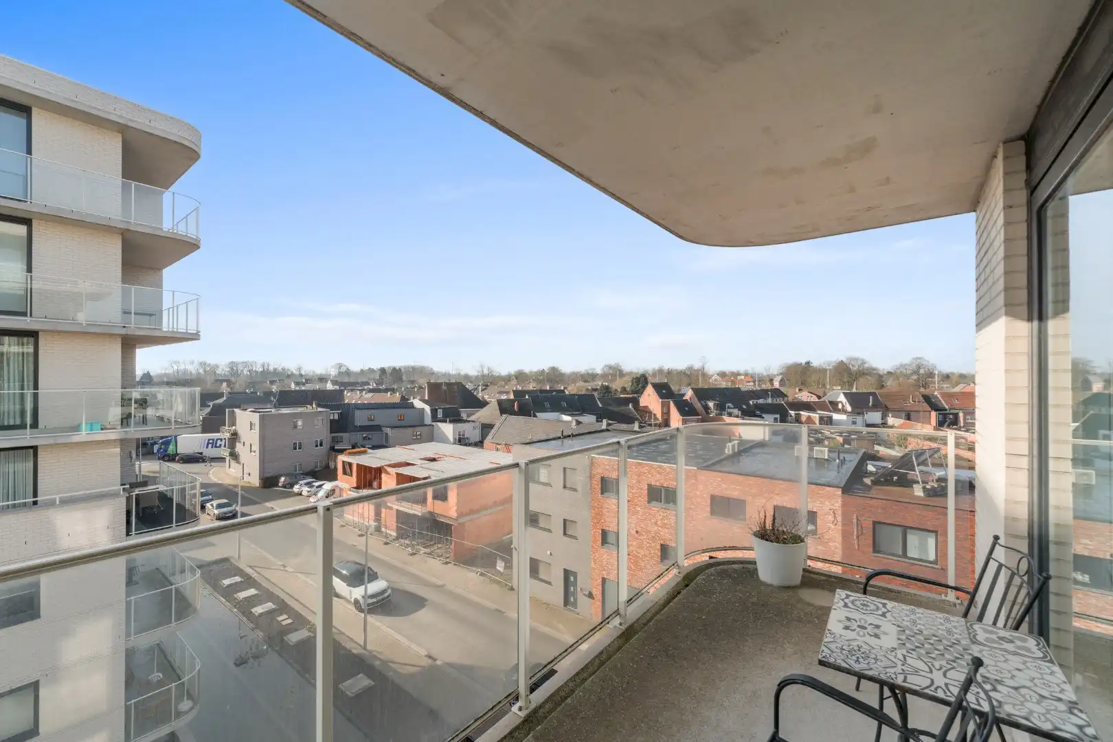 Instapklaar appartement met 2 slaapkamers te koop in Lokeren foto 15