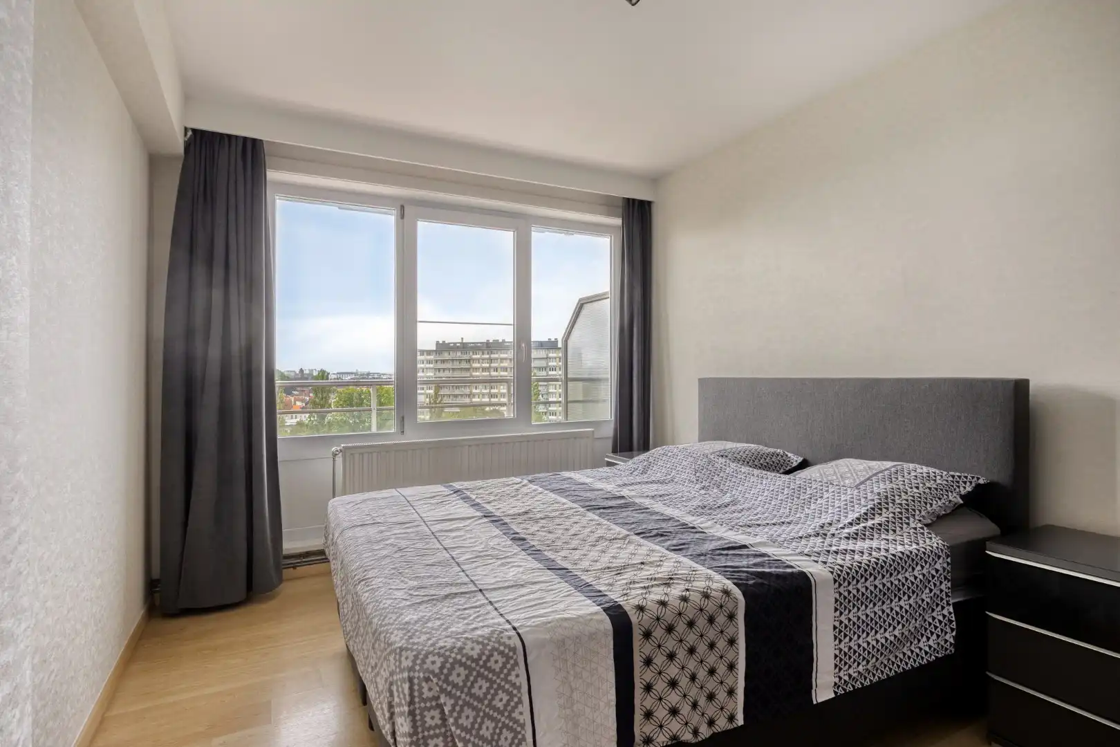 Instapklaar appartement met 2 slaapkamers en garage foto 11