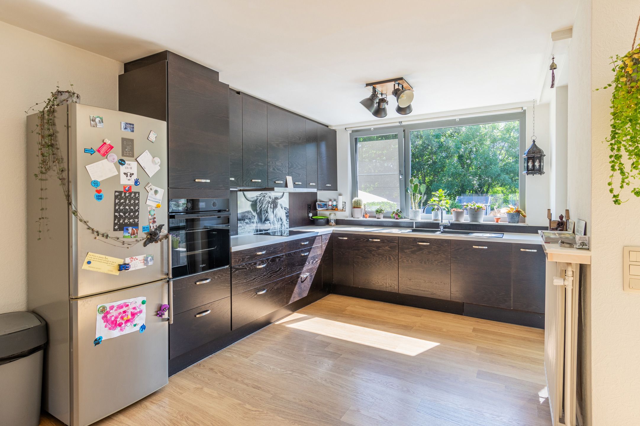 Gezellige instapklare gezinswoning met uitweg & garage foto 9
