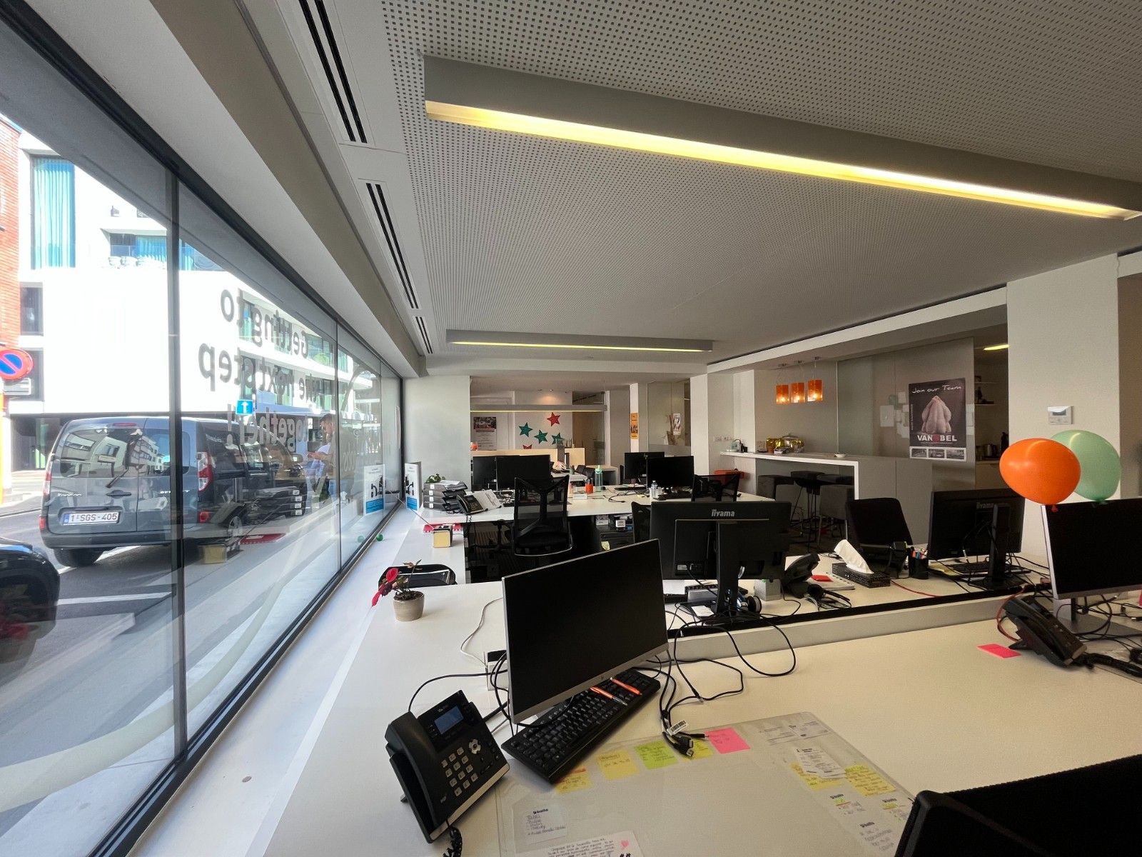 📢 Te huur: modern handelspand/kantoorruimte (175 m²) in hartje Waregem foto 18