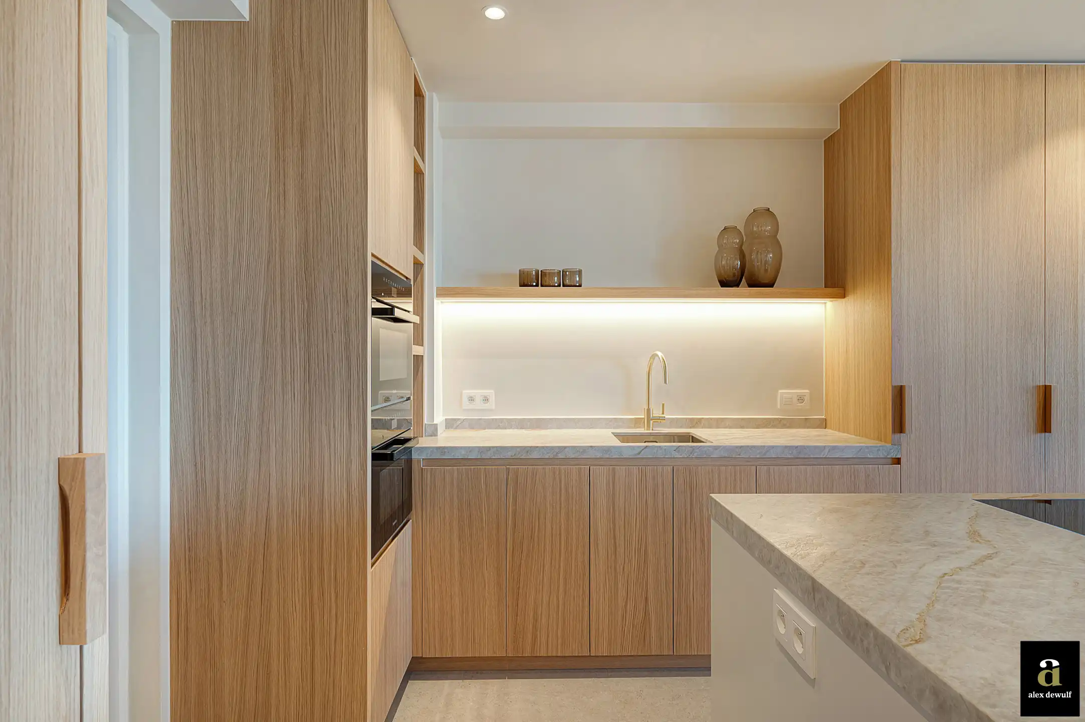 Pas gerenoveerd appartement met zeezicht op het Rubensplein. foto 11