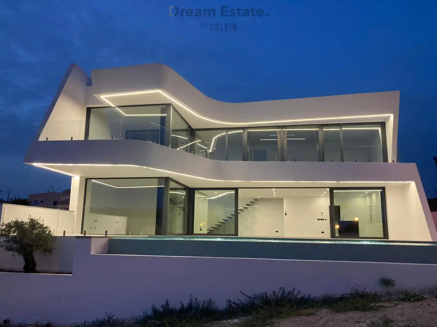 Villa te koop foto 3