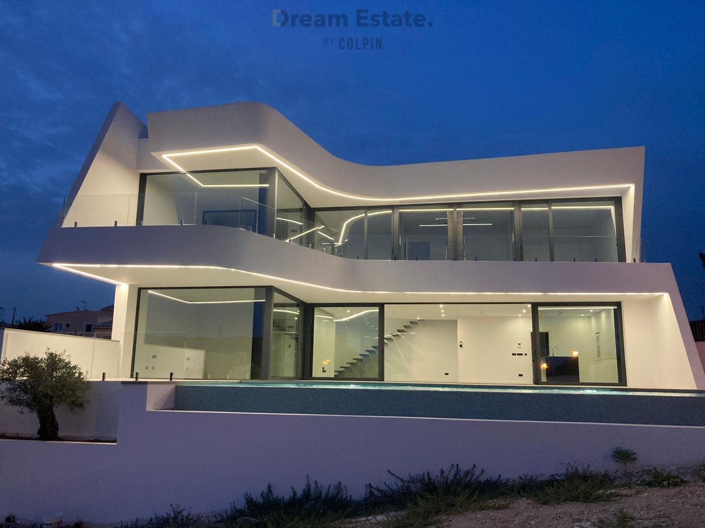 Villa te koop foto 3