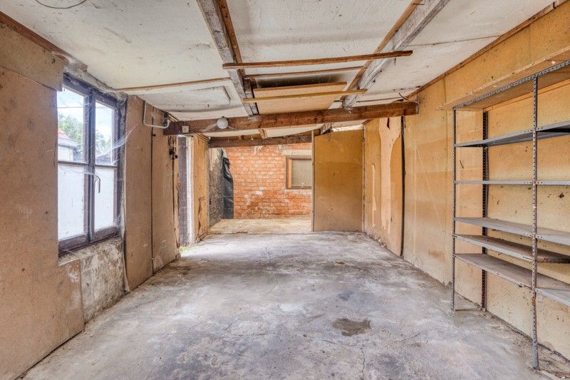 Landelijk gelegen te renoveren woning TE KOOP in Dentergem! foto 30