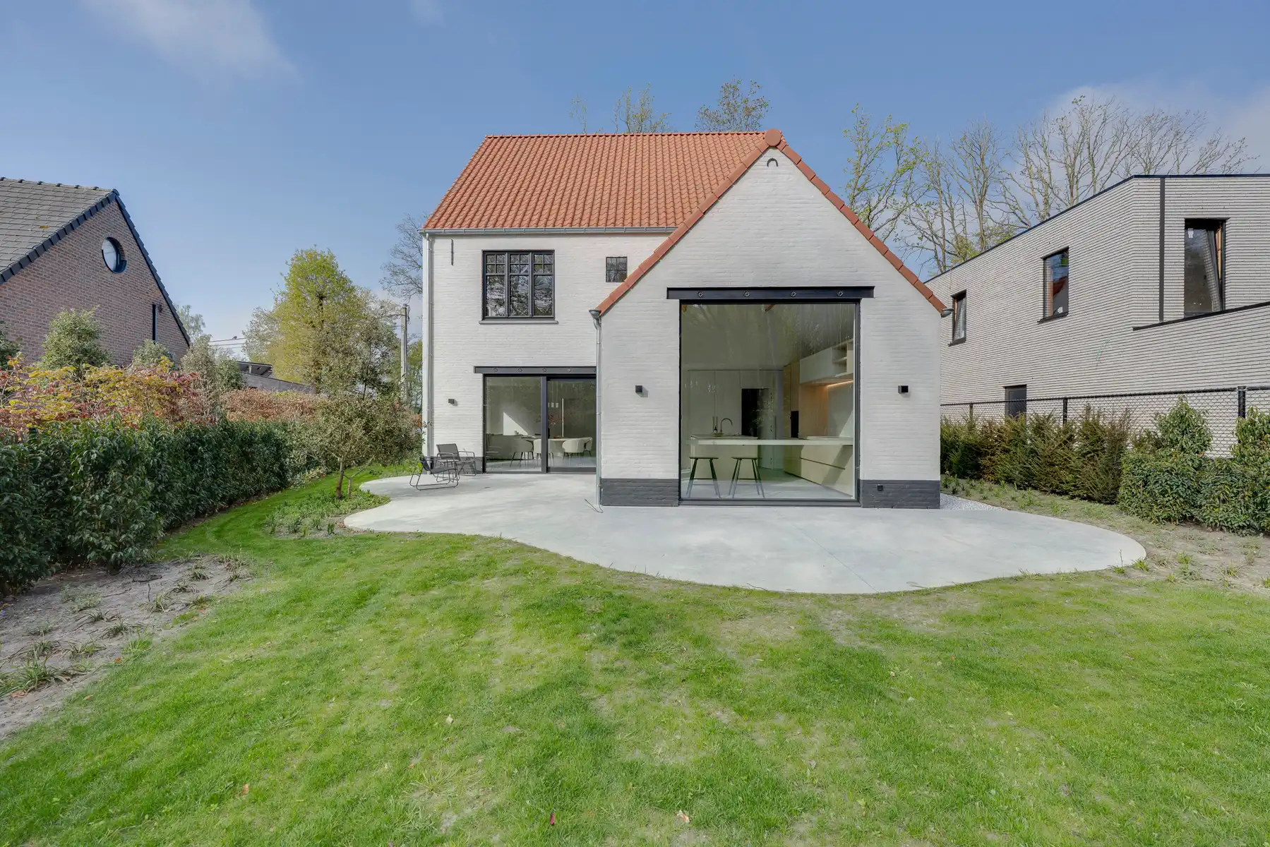 Stijlvolle nieuwbouwvilla met zicht op blijvend groen foto 15