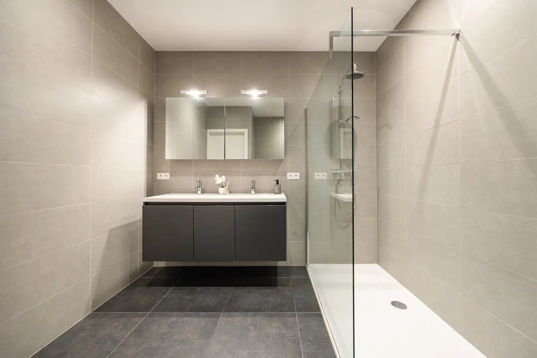 Appartement te huur foto 14