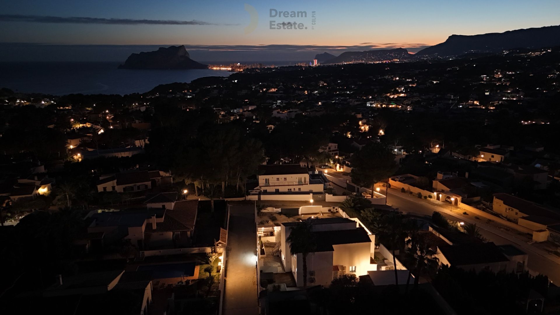 Luxe Villa in San Jaime, Moraira – Moderne Elegantie met Mediterrane Charme foto 12